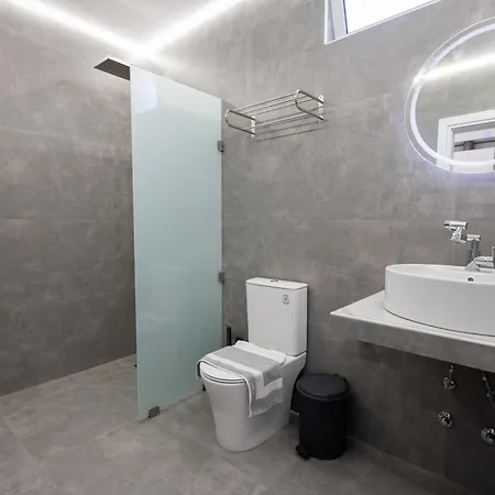 By The Sea Apartments-studios Siviri