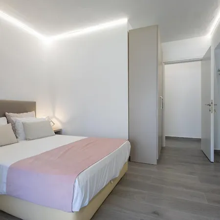 By The Sea Apartments-studios * Siviri