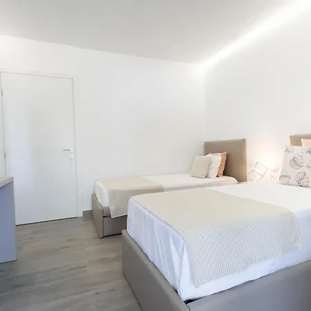 By The Sea Apartments-studios Apartmán Siviri