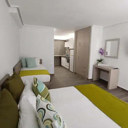 Apartament By The Sea Apartments-studios