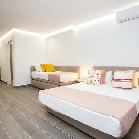 By The Sea Apartments-studios * Siviri