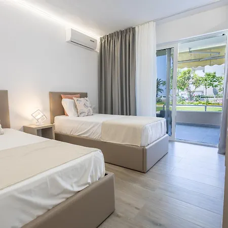 Apartman By The Sea Apartments-studios *