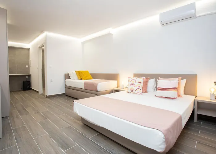 By The Sea Apartments-studios * Siviri