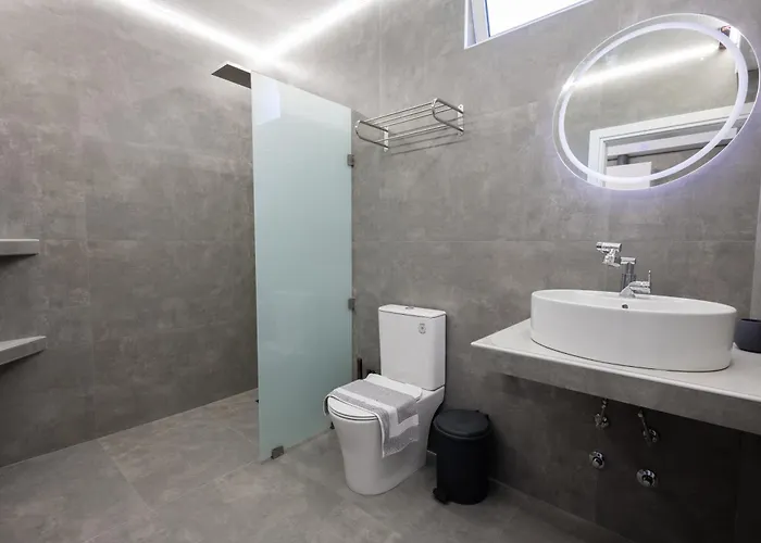 By The Sea Apartments-studios Siviri